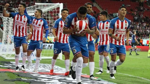 El atacante rojiblanco anotó un golazo para darle la ventaja al Rebaño en el Estadio Akron