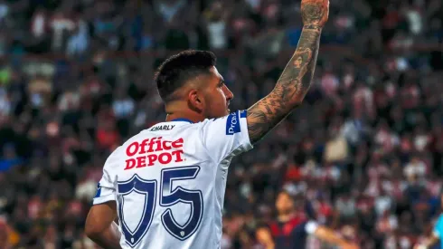 Amarrado: Pocho Guzmán vuelve a Chivas