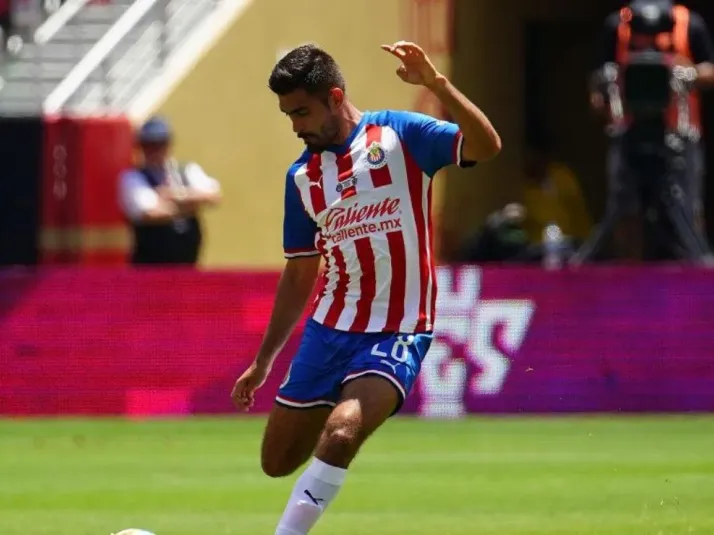 Jugador a préstamo de Chivas destaca en el once ideal del Ascenso MX