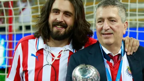 Amaury dedicó unas muy sentidas líneas a la memoria de su papá