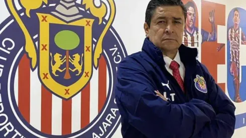 El entrenador estrenó sus redes sociales con una particular foto tras su ratificación