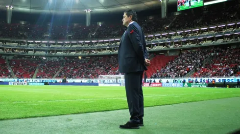 Los argumentos de Chivas para ratificar al Flaco Tena