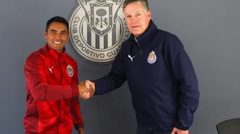 El mediocampista regresa al club rojiblanco tras un paso por Santos Laguna