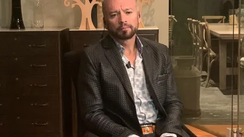 El ex directivo reapareció en las redes sociales y se llevó una tunda de la afición rojiblanca