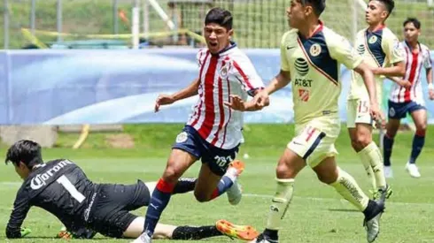 El volante fue el autor del tercer tanto rojiblanco para la victoria y el título en casa