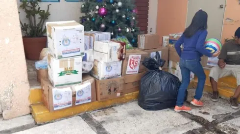 Una hermosa actividad realizaron fanáticos rojiblancos