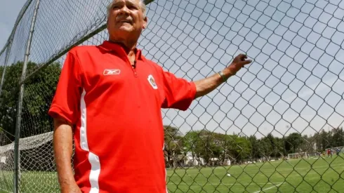 Chivas recordó el aniversario luctuoso de Chava Reyes