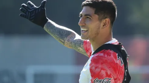 El estratega rojiblanco no soltó prenda sobre el caso de Guzmán y alertó que en los próximos días habrá una "aclaración"