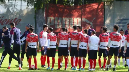 La plantilla rojiblanca no habló anoche con la prensa y este miércoles trabajó sin atención nuevamente