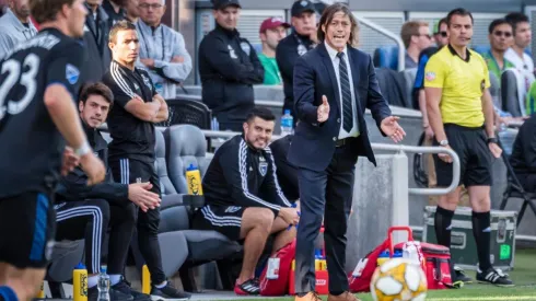 Almeyda agradece a Chivas por permitir la salida de Alanís