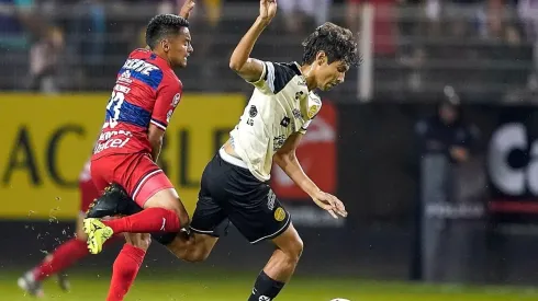 Los rojiblancos buscan un triunfo para mantenerse en la zona alta de la clasificación