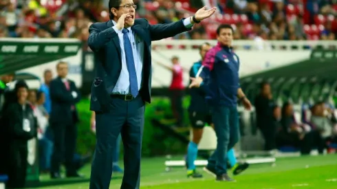 El "Flaco" Tena colocaría a Briseño como lateral por la banda derecha