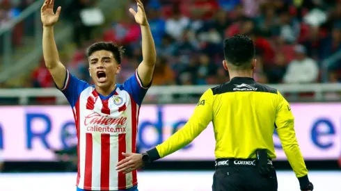 El volante juvenil defendió a su entrenador y a Antuna tras los abucheos de la afición