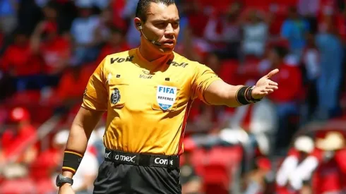 El silbante del juego de este viernes en el Estadio Caliente