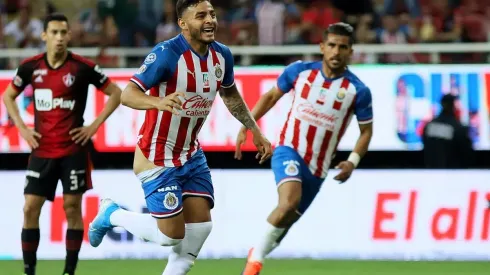 El festejo de su gol en el Clásico Tapatío pasó a la posteridad con el sello de Alexis Vega