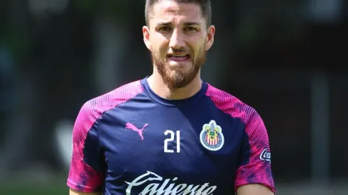 El central rojiblanco tendría su oportunidad de adueñarse de la posición en la selección mexicana