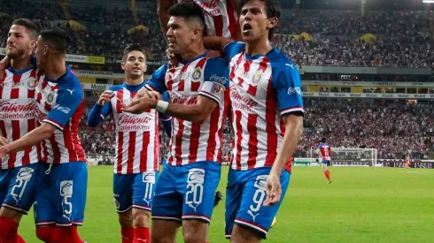 Molina y Macías anotaron los goles de la victoria rojiblanca en la edición 113 del Clásico Tapatío