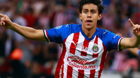 Macías sumó 90 minutos y anotó por tercera fecha seguida en este Clásico Tapatío