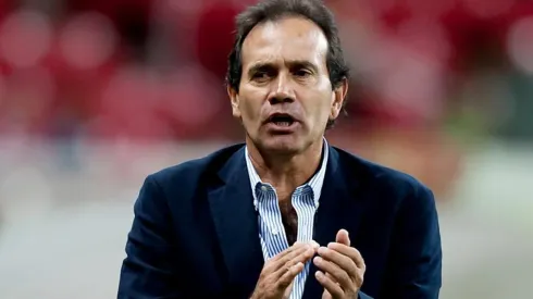 El Sheriff no tuvo piedad contra las contrataciones de Chivas