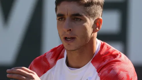 El volante rojiblanco considera que sería un error volver a la cancha en plena pandemia