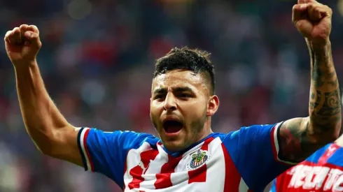 Alexis Vega confirma platica con clubes europeos.