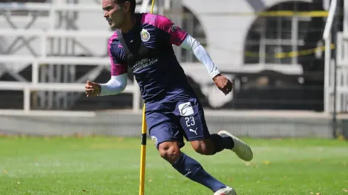 Chivas reaccionó a las especulaciones del mercado sobre la posible salida del "Gallo"