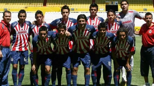 Jugadores de Chivas dan positivo de Covid-19.