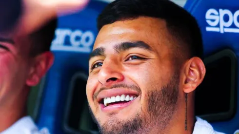 Vega le dio la bienvenida a Zaldívar en el entrenamiento.