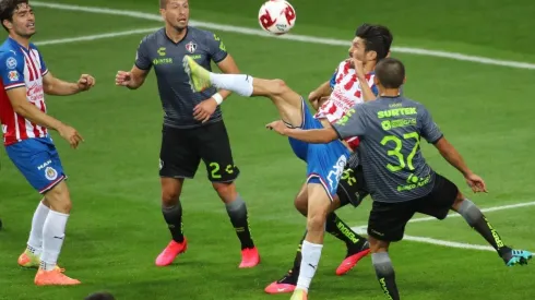 El delantero deberá aportar goles para permanecer en el plantel rojiblanco por al menos un torneo más