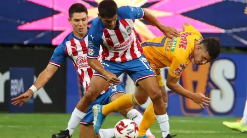 Chivas ya enfrentó a Tigres UANL, rival de Mazatlán en el debut previo a los positivos por Covid-19