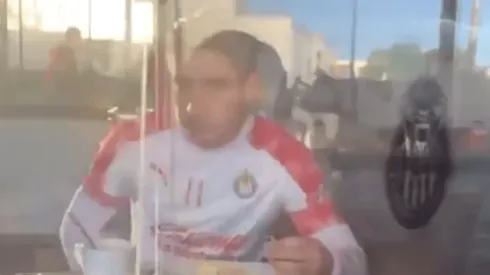 Briseño da a conocer las medidas para alimentarse en Chivas.