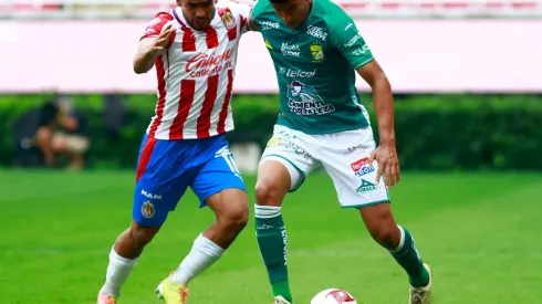 Chivas solo cambiará el color de sus medias para visitar el domingo a Santos Laguna