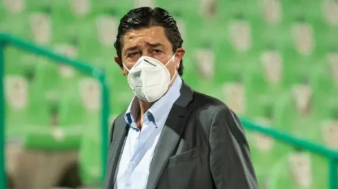 Tena recién se incorporó tras superar su cuadro de Covid-19