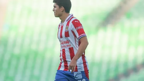 El Chevy en su debut con Chivas.