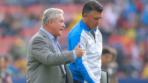 Vucetich junto a Almaguer en Querétaro.
