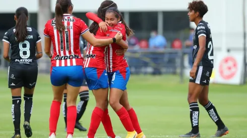 Chivas Femenil vence a Necaxa y suma puntaje ideal