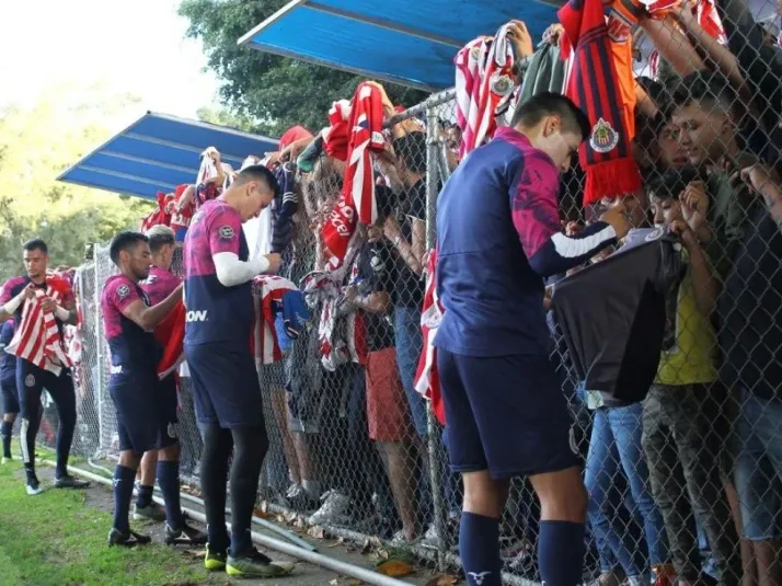 Chivas reabre la tienda de compras online