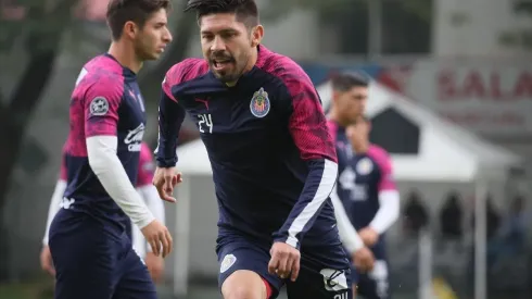 Oribe Peralta tras volver a la acción con la Sub-20 sigue entrenando con la plantilla principal de Chivas