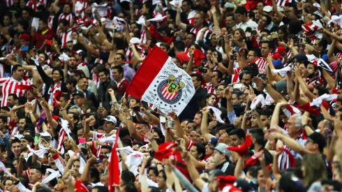 La afición de Chivas pudiera volver a las tribunas en octubre próximo pero serían menos de 20 mil personas, según la estimación