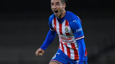 Isaac Brizuela se volvió viral en la red social Tik Tok por una acción que realizó antes de la pandemia del Covid-19 en Chivas