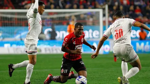 Tijuana vestirá en esta ocasión completamente de negro para recibir a Chivas