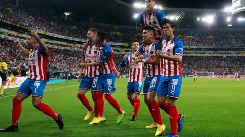 Los rojiblancos suman cuatro victorias en fila en el Clásico Tapatío