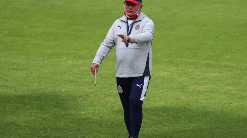 Víctor Manuel Vucetich será la principal baja de las Chivas para esta Fecha 16 junto a JJ Macías