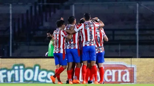 Chivas igualó en su visita a Pumas UNAM para mantenerse en la zona media de este Guard1anes 2020