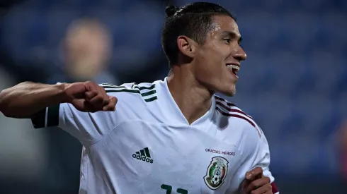 Uriel Antuna y un nivel destacado con la Selección de México