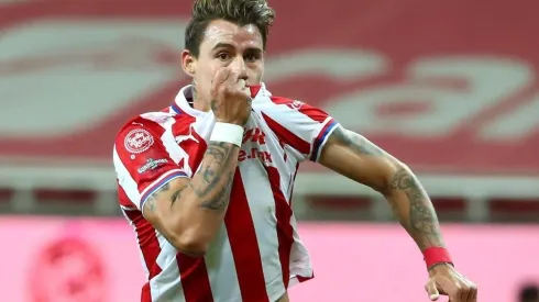 Calderón acabó con la paridad en este Clasico Nacional en el Estadio Akron