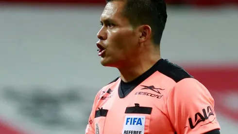 Jorge Pérez Durán dirigirá por tercera ocasión en este Guard1anes 2020 un partido tanto de Chivas como de América