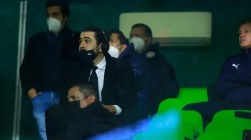 Amaury Vergara presenció el partido de vuelta de la semifinal en León