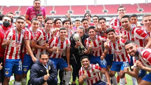 Chivas de Guadalajara Sub-20 se consagró campeona de la Liga MX tras vencer a Atlas en el Clásico Tapatío