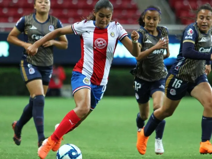 Nicole Pérez y Andrea Sánchez ya son de Rayadas